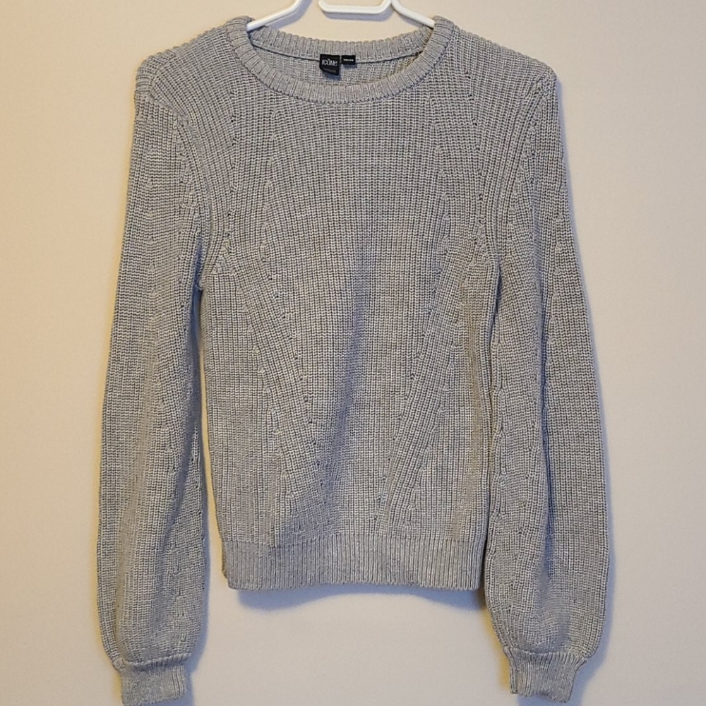 SALE - 💙 3/$25 - Gray sweater